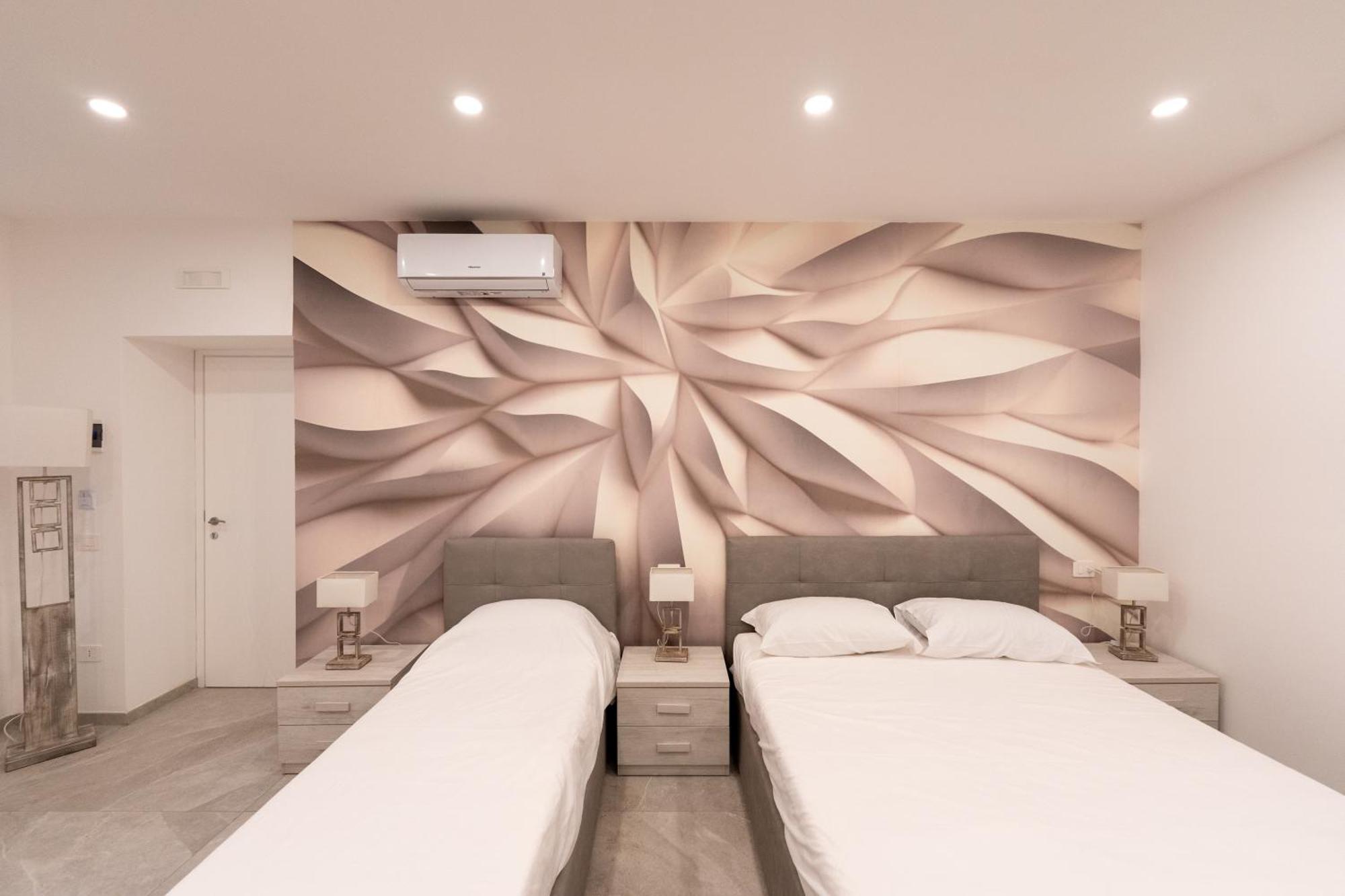 Suites Gaudioso Napoli Center Exterior photo