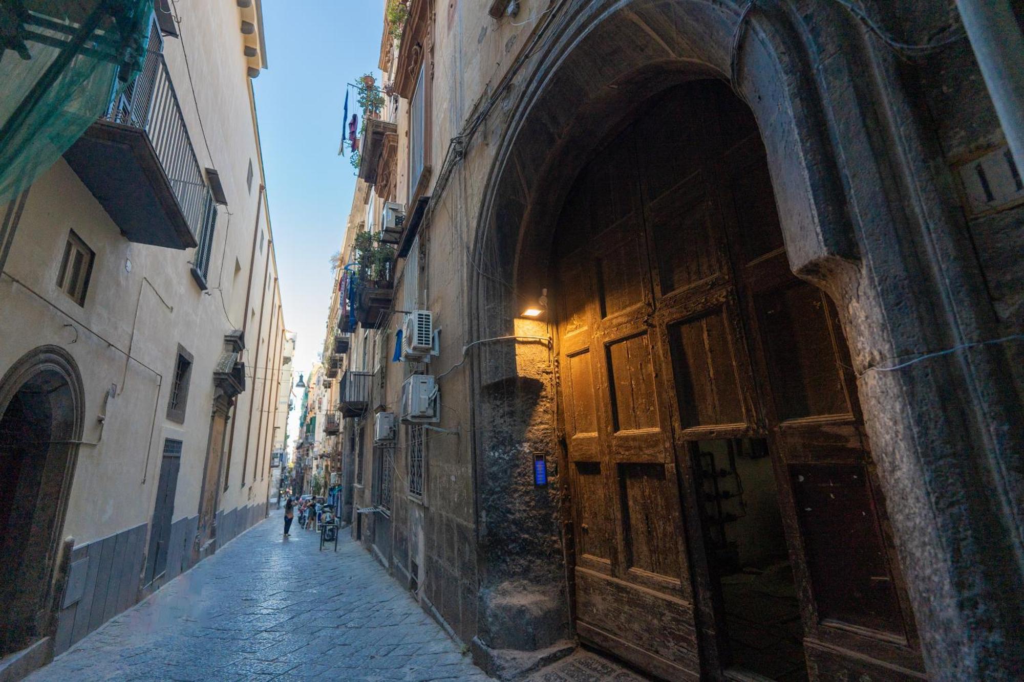 Suites Gaudioso Napoli Center Exterior photo